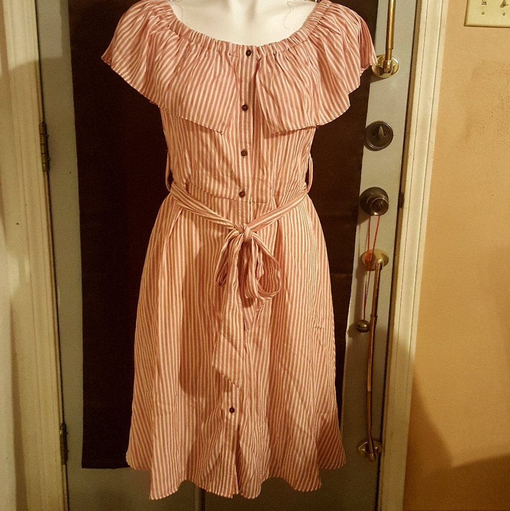 Easel size Medium off-shoulder dress